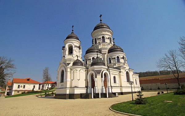 Arhitectura religioasă
