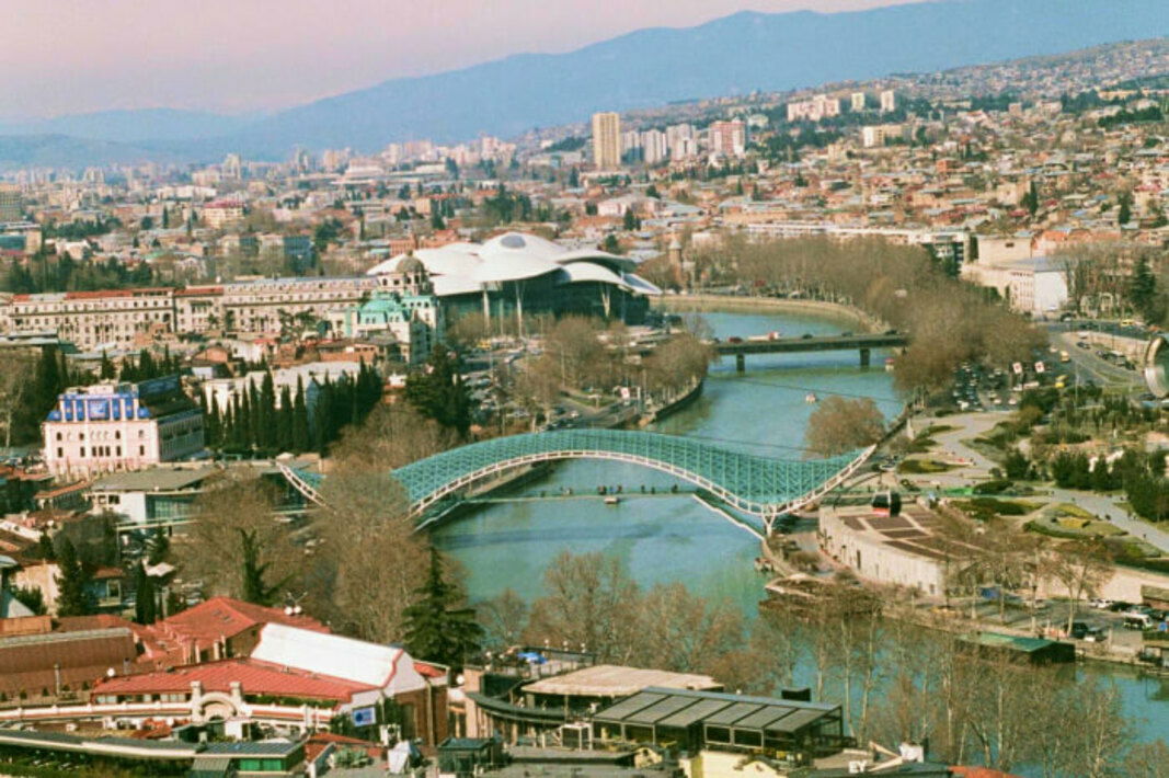 Arhitectură modernă și sovietică