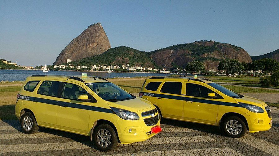 Taxiuri și Uber