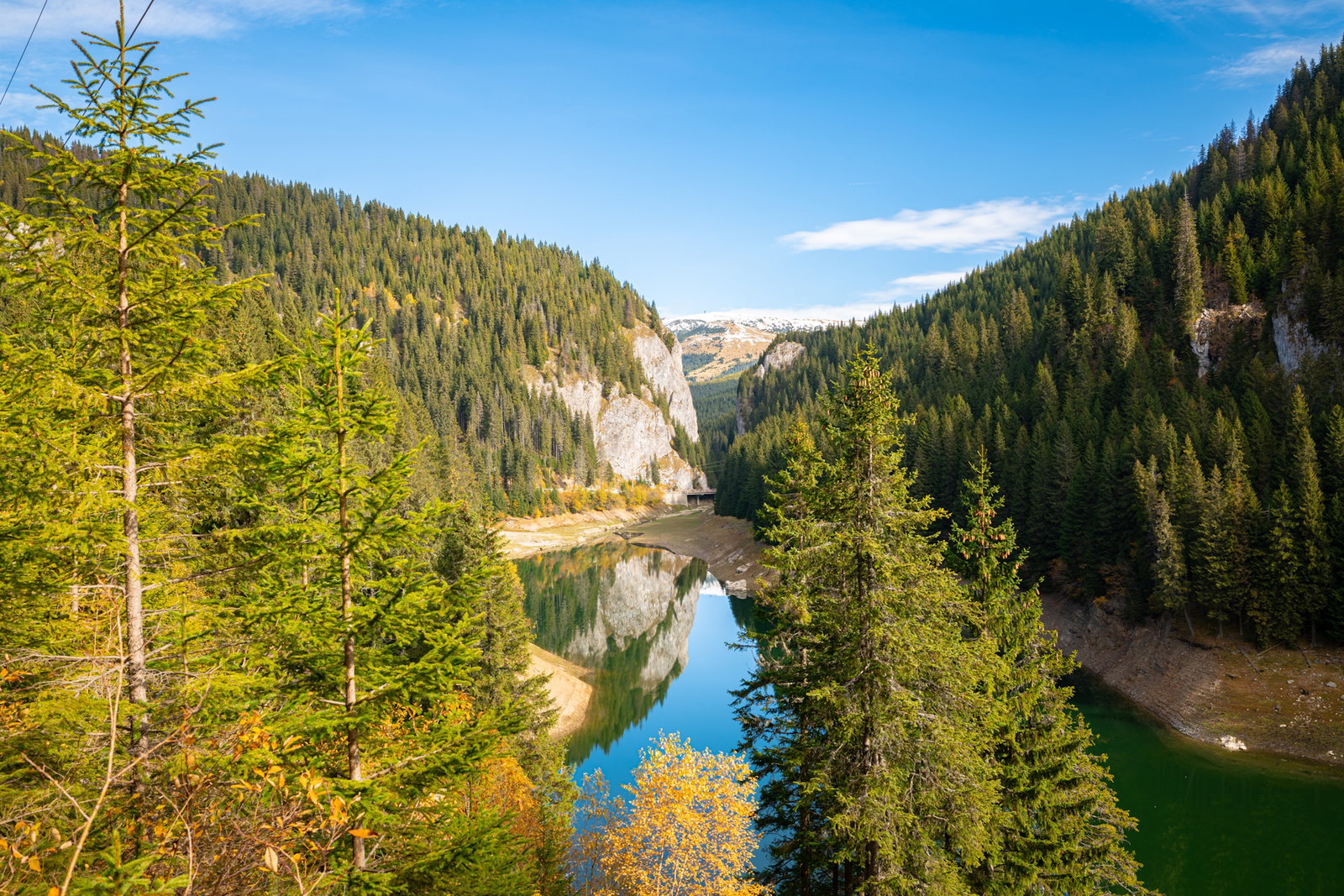 Lacul Bolboci si Cheile Zanoagei
