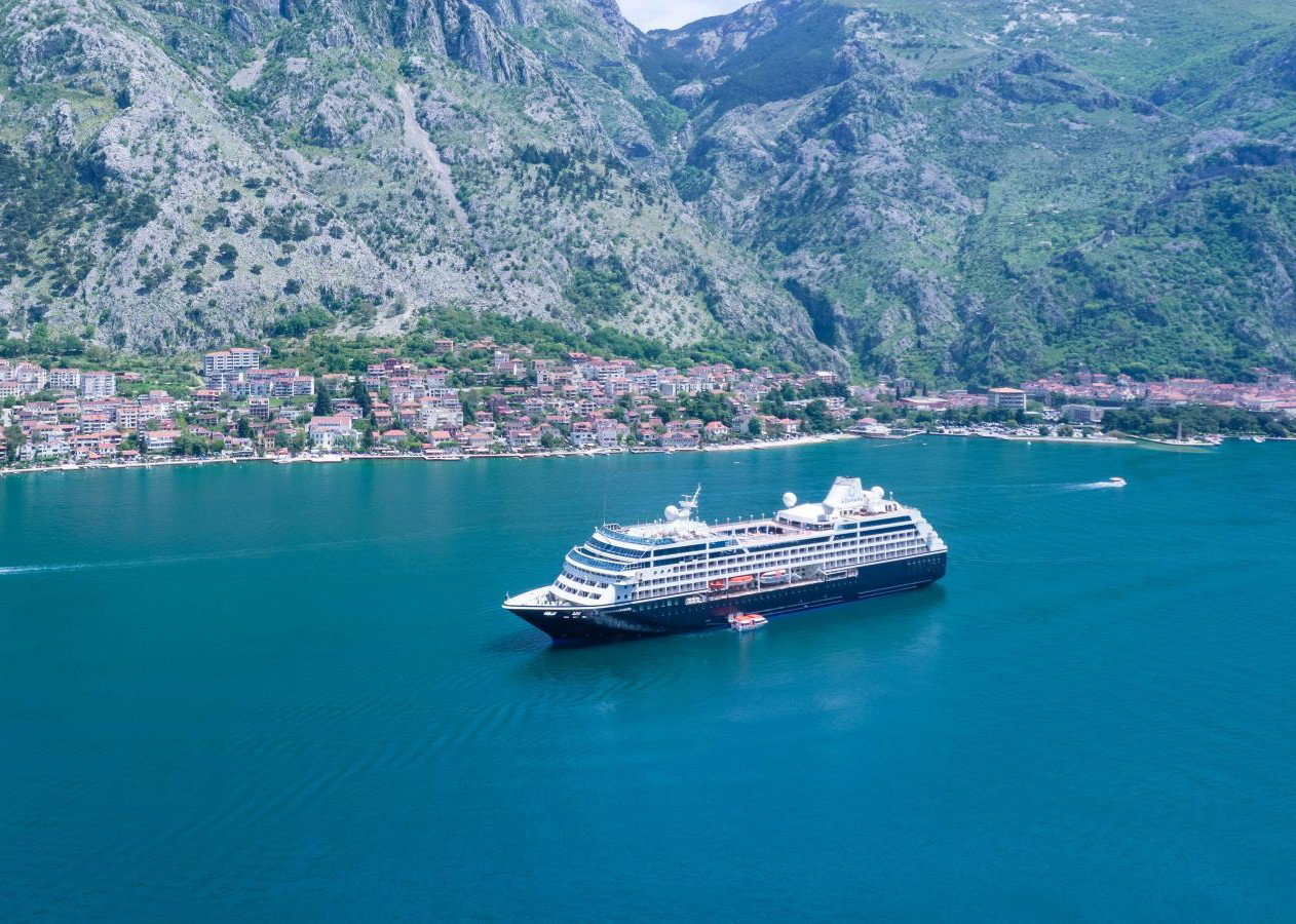 O imagine reprezentand azamara