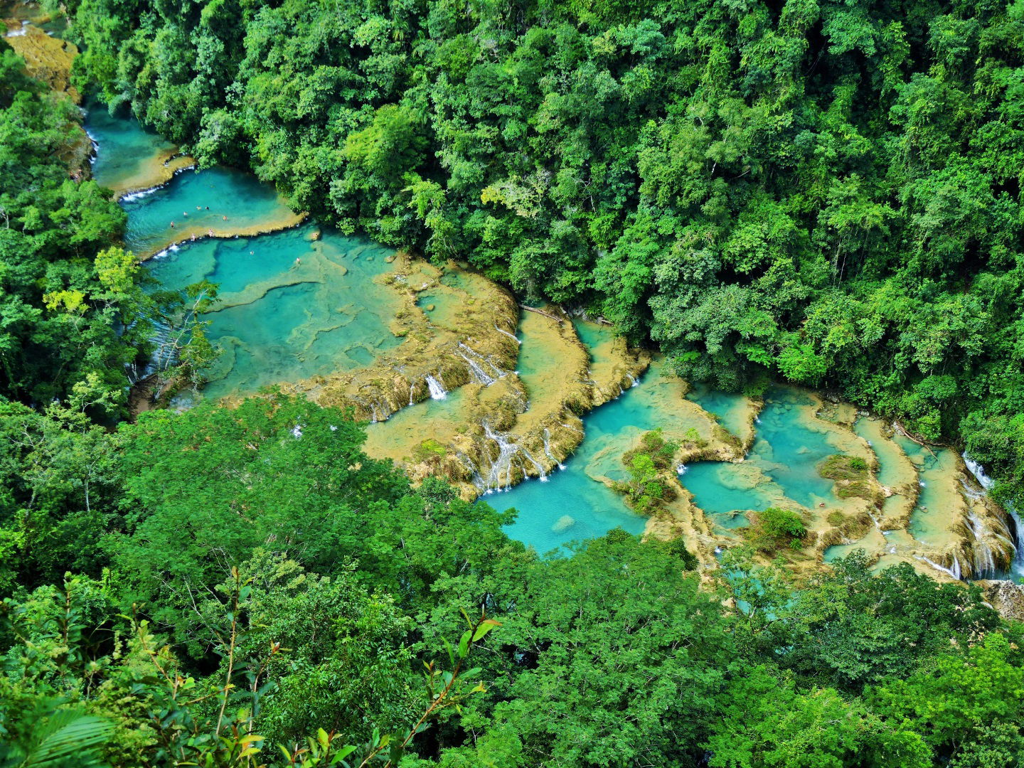 O imagine reprezentand parcuri nationale