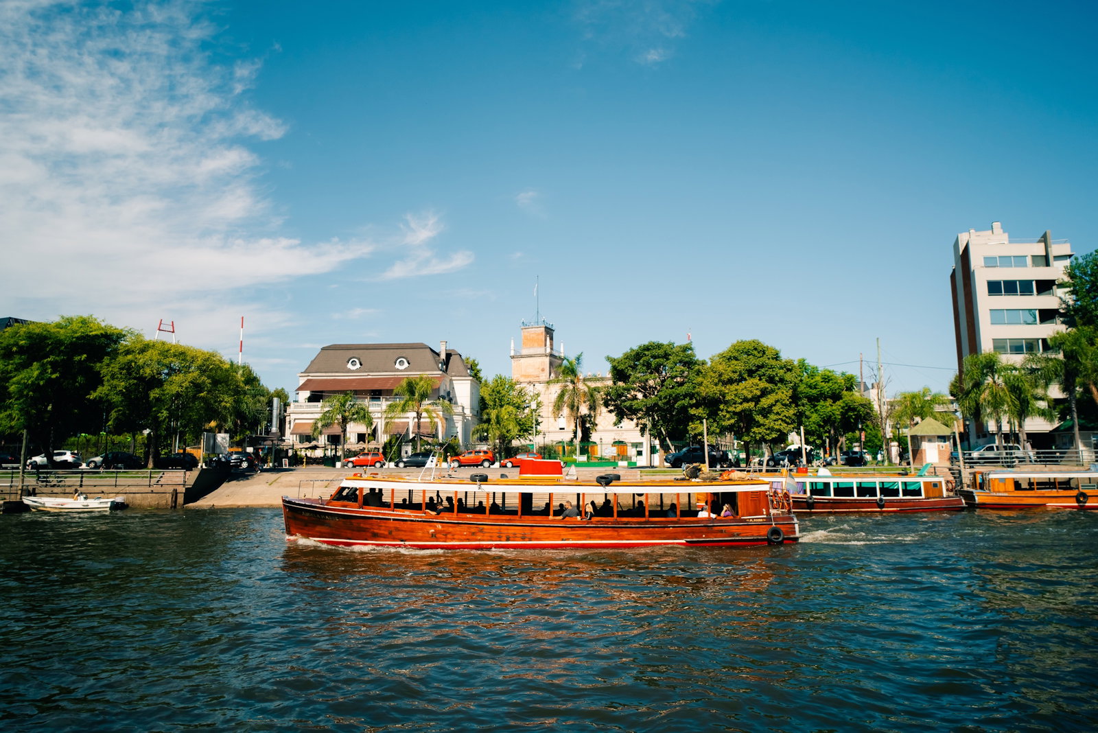 O imagine reprezentand croaziere toamna