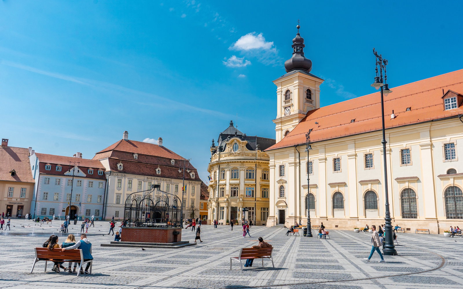 Piata Mare si Turnul Sfatului