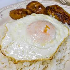 Huevos con arroz