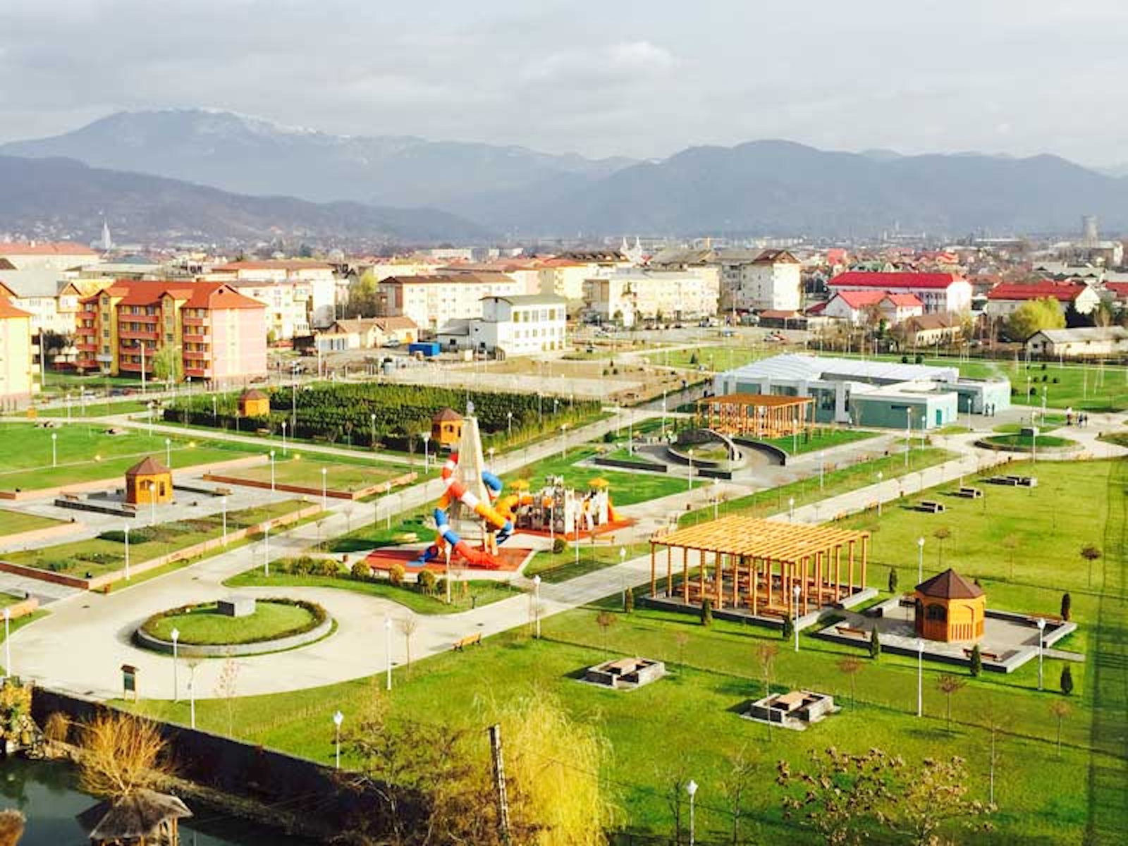 Parcul Regina Maria si Parcul Central