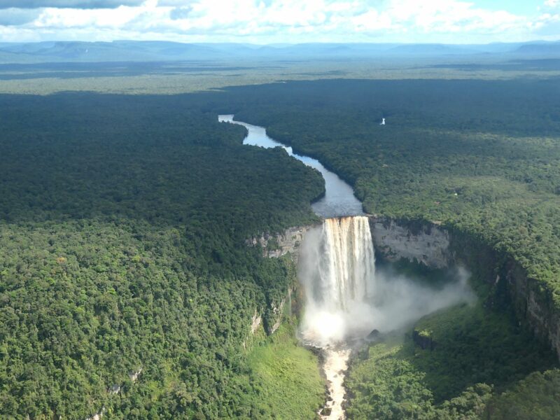 O imagine reprezentand parcuri nationale