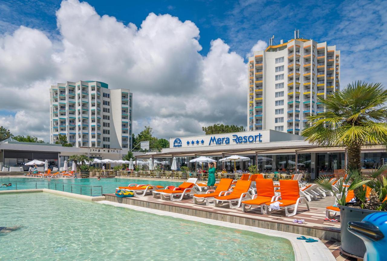 Hotel Mera Resort 4*