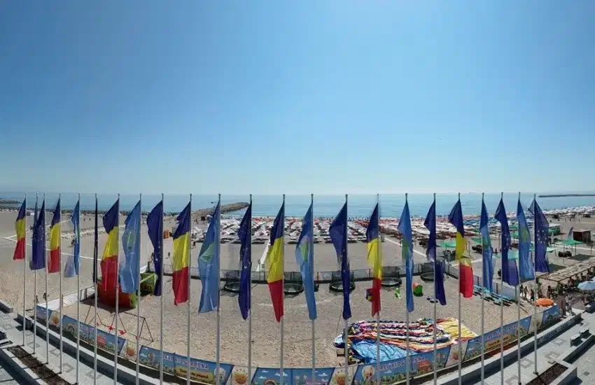 Plaja „La Steaguri”