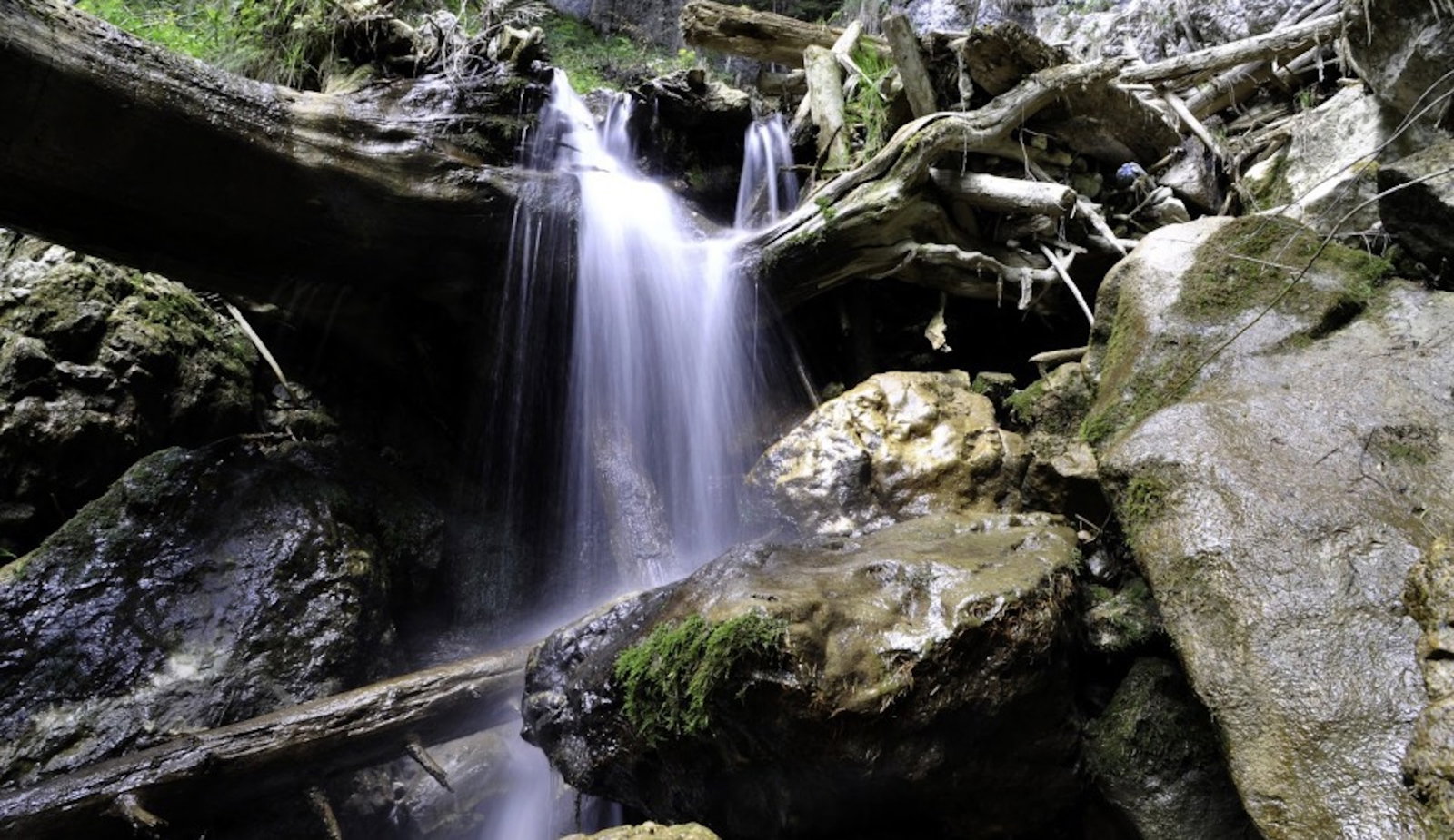 Cascada Tamina si Cheile Tamina