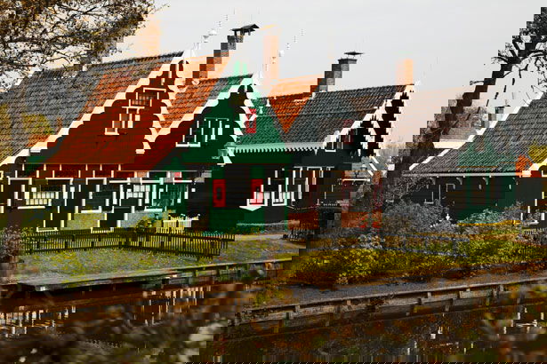 Case tradiționale rurale