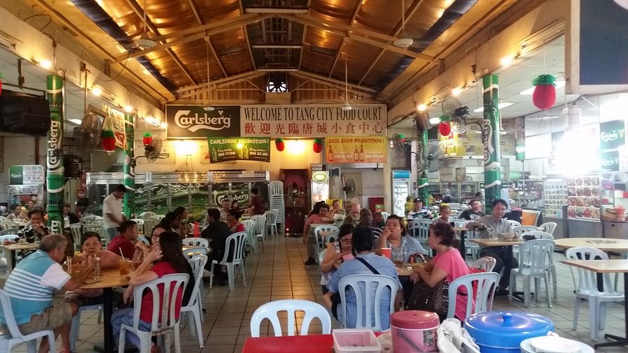 Hawker stalls / food courts