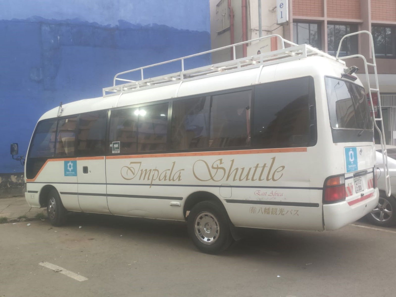 Transferuri turistice & shuttle-uri