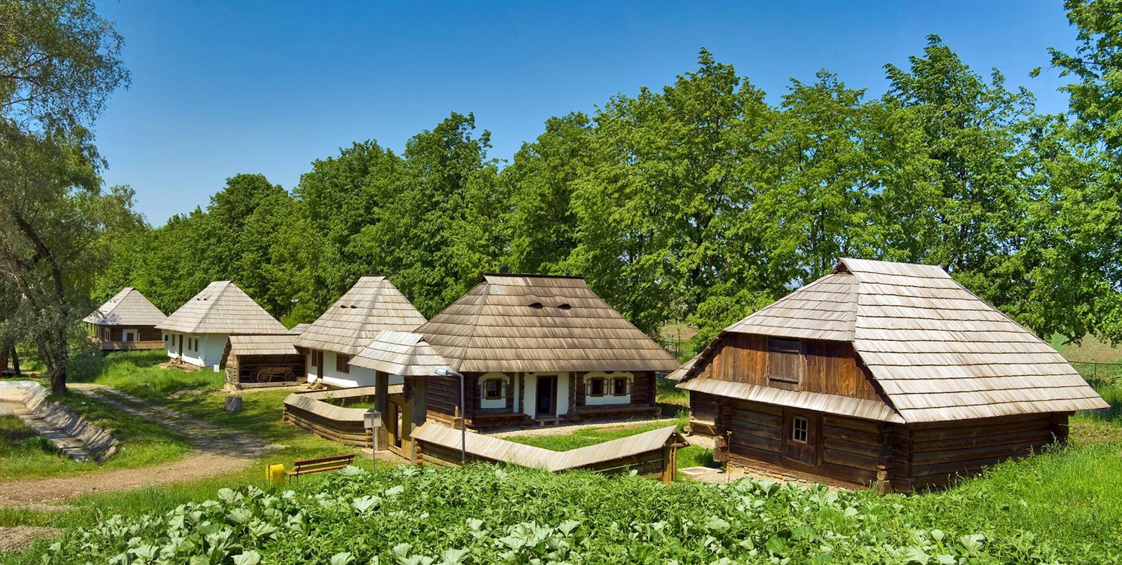 Muzeul Satului Bucovinean