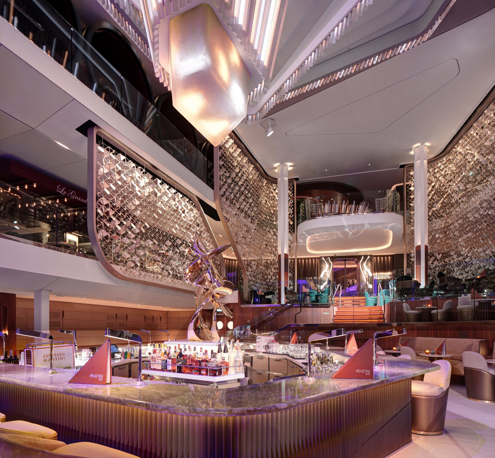 The Grand Plaza pe Celebrity