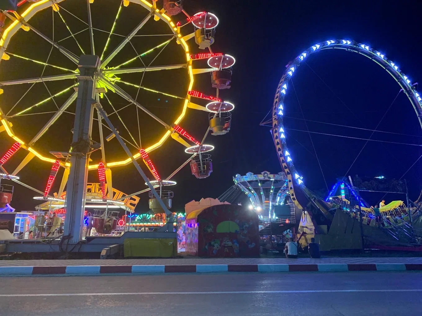 Parcul de Distractii (Luna Park Costinesti)