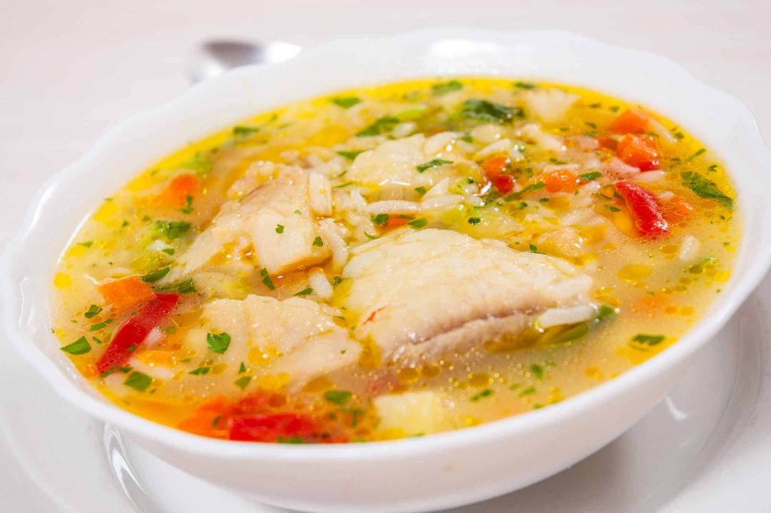Supă de pește sau legume