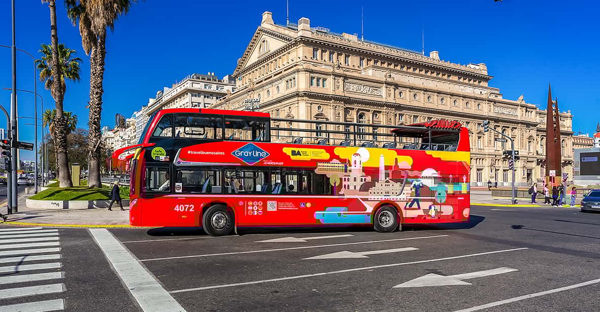 Autobuz turistic