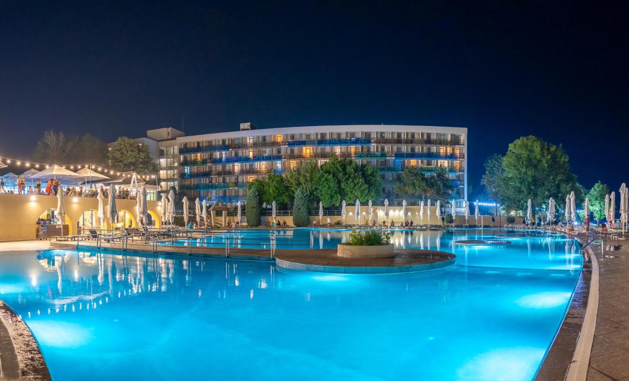Hotel Safir Blue Resort 3*