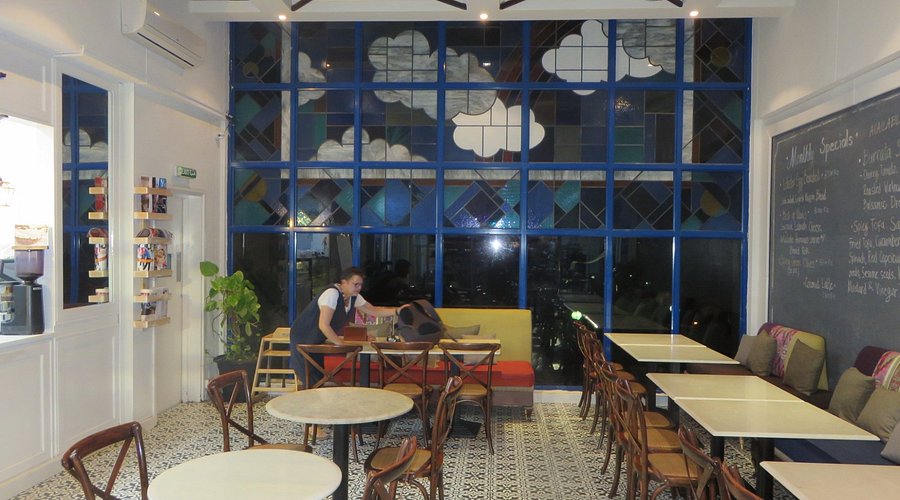 Mani’s Gourmet Cafe