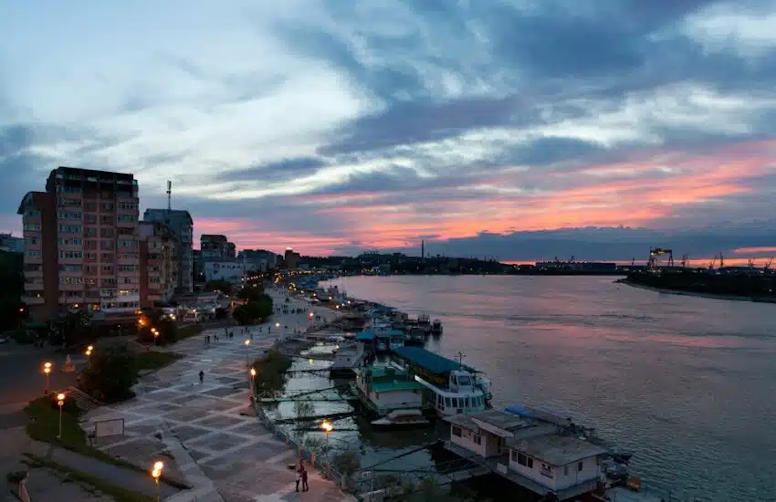 Faleza si Portul Tulcea