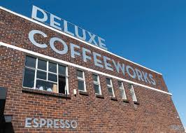 Deluxe Coffeeworks (Gardens și alte locații)