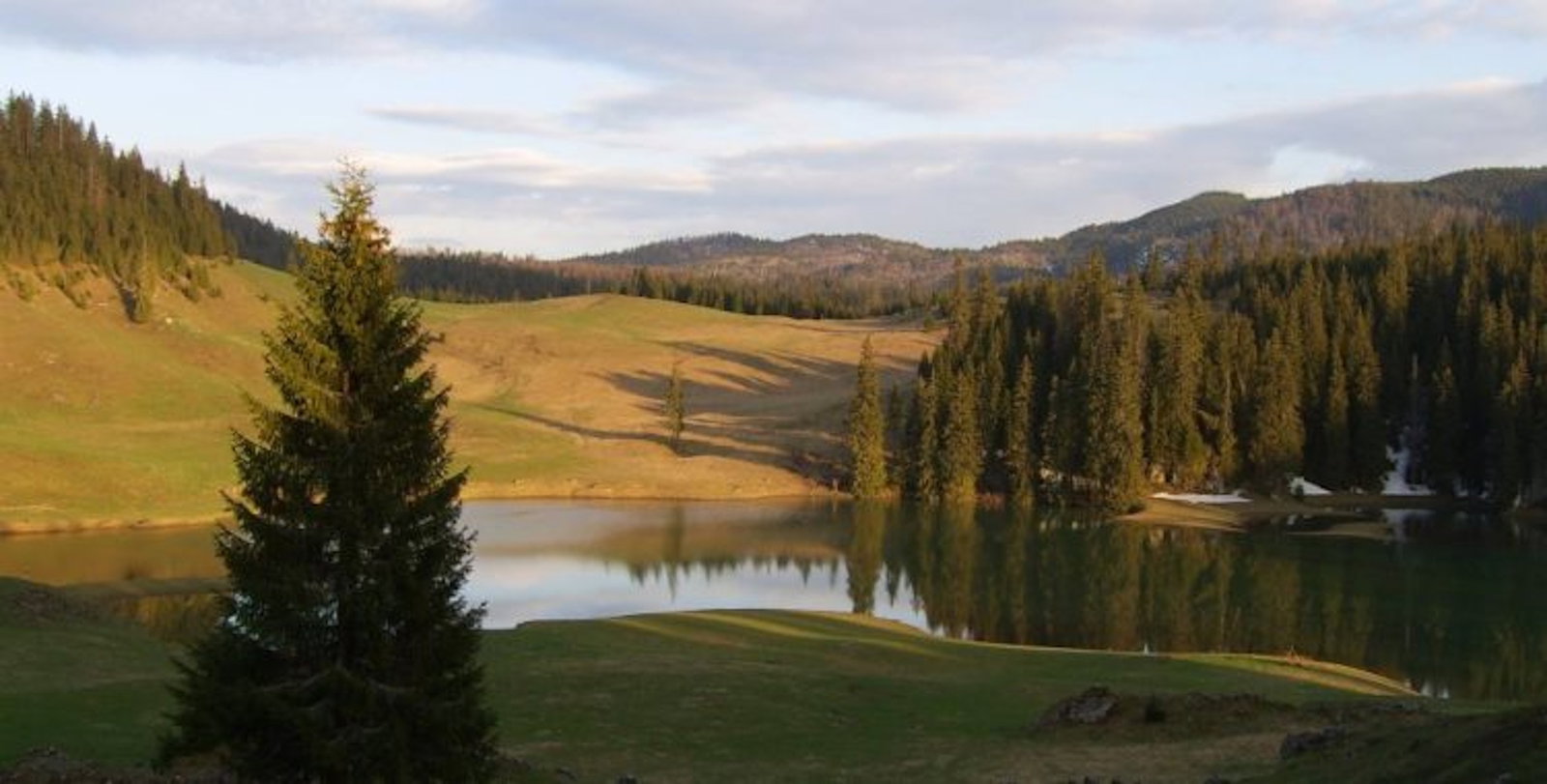 Platoul Carstic Lumea Pierduta
