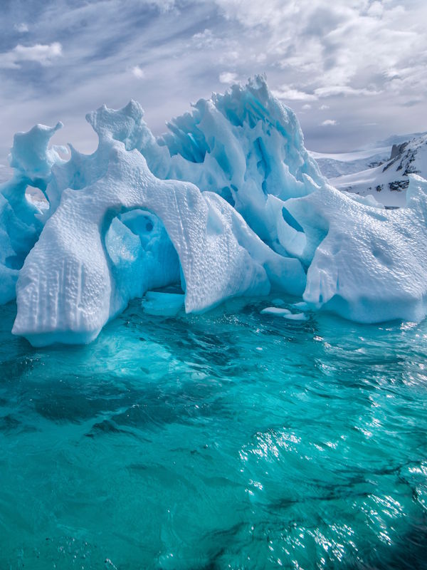 O imagine reprezentand circuite antarctica