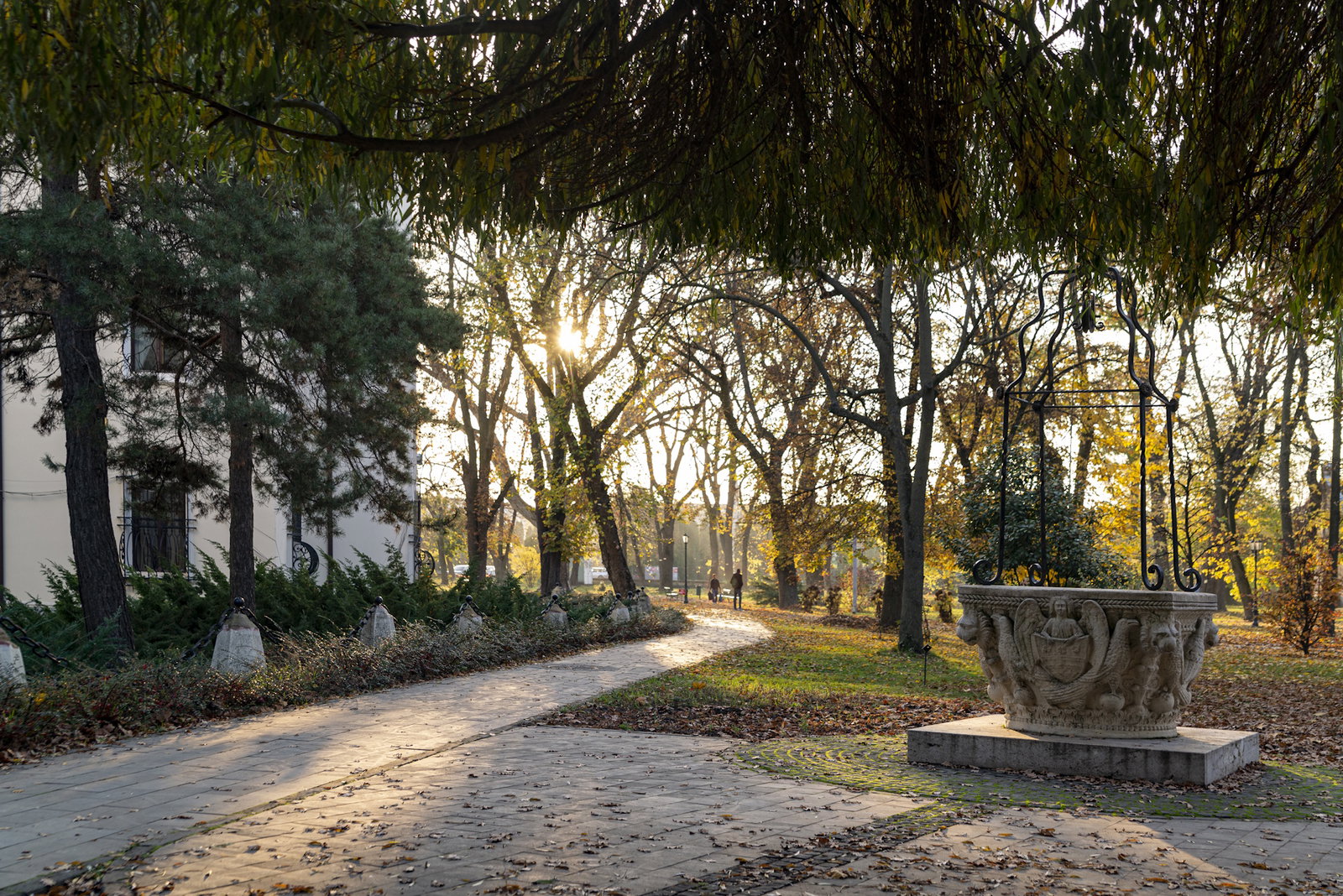 Parcul Dendrologic si Aleea Sculpturilor